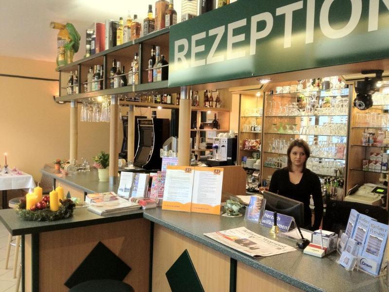 Baerliner Pension Берлин Екстериор снимка